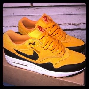 Nike air max 1 essential